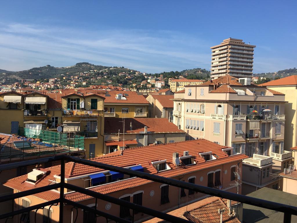 Appartamento Nemo Imperia Esterno foto
