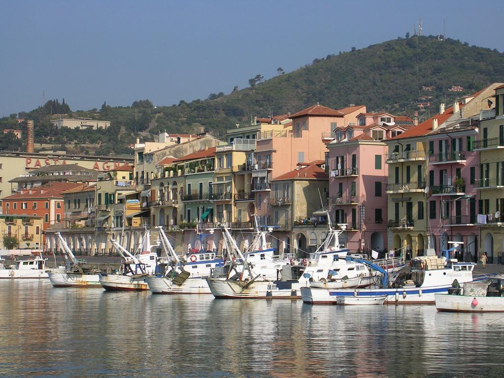 Appartamento Nemo Imperia Esterno foto